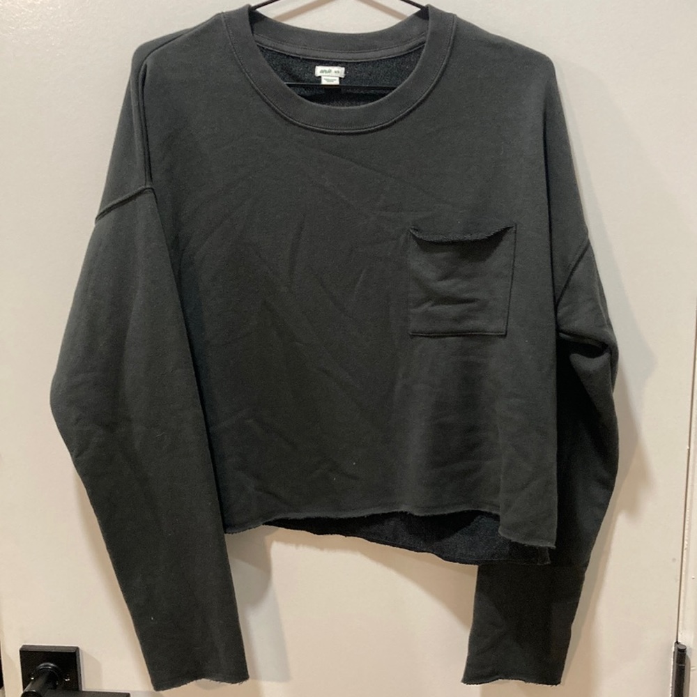 Women’s Aerie Medium Charcoal Cropped Sweater